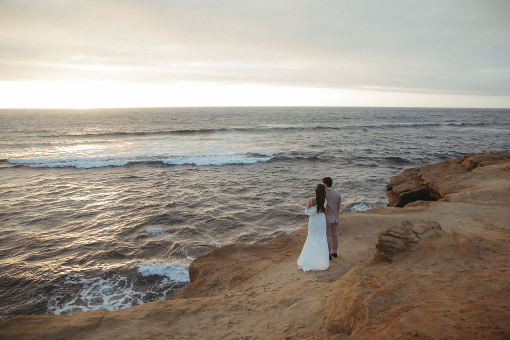 sunset cliffs elopement photographer